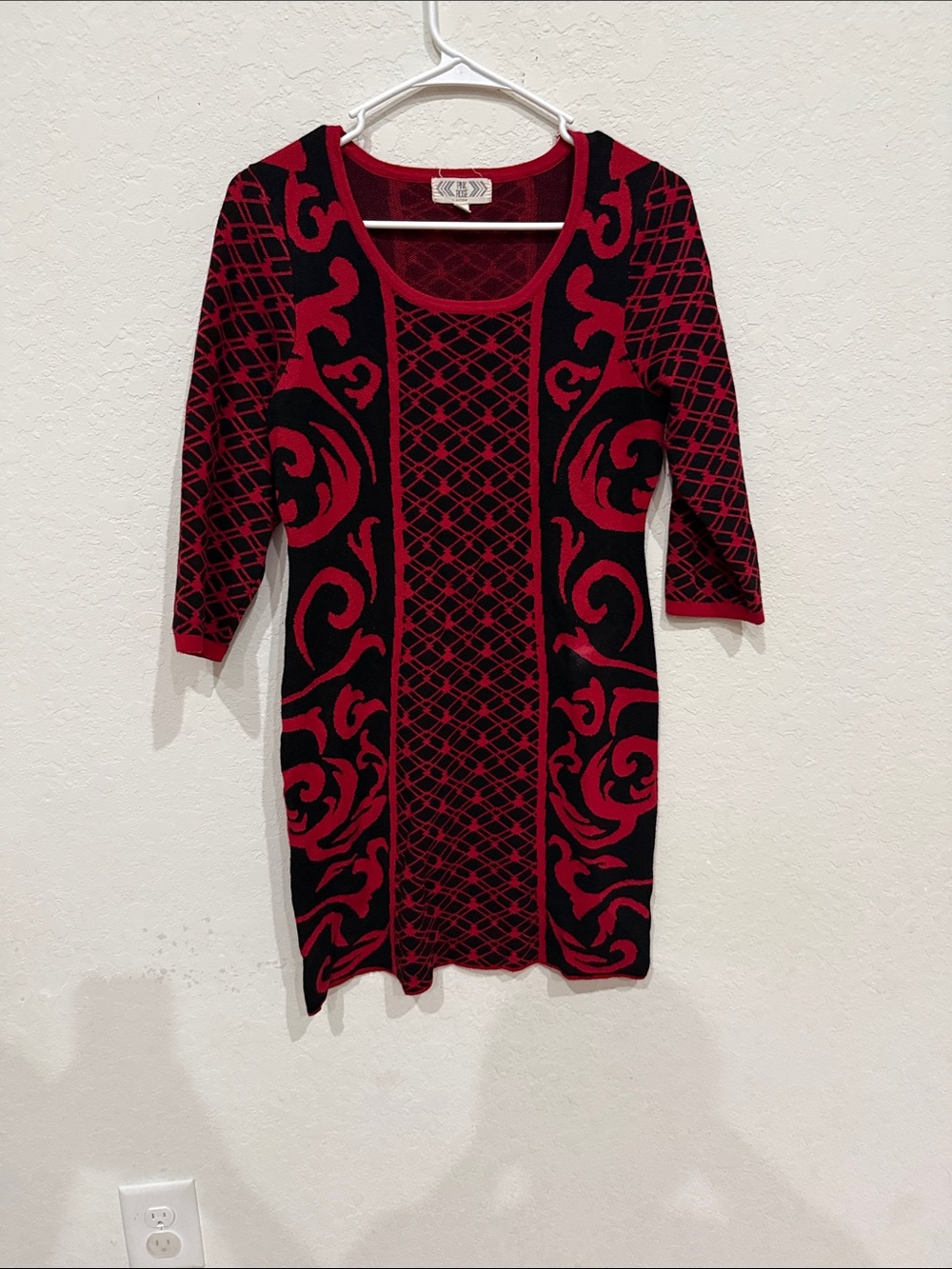 Pink Rose Red & Black Long Sleeve Patterned Knit Dress